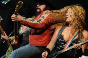 NASHVILLE PUSSY tiene gira europea y nuevo video Nashville pussy