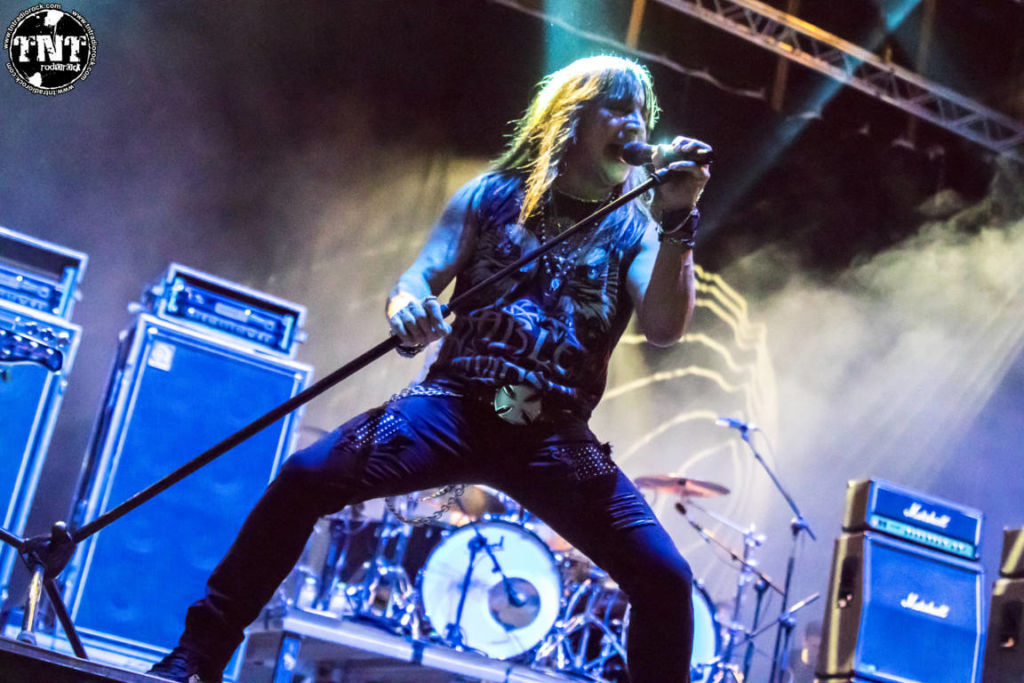 MAYO-JUNIO: ESPIRITU DIY Y VETERANOS