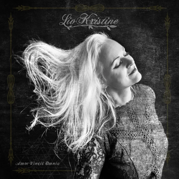 LIV KRISTINE anuncia su nuevo álbum Amor Vincit Omnia para abril de 2025
