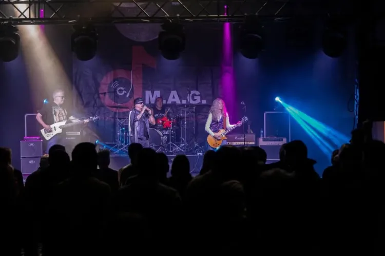 MAGIK, su segundo álbum, “Last Call”, a la venta el 28 de marzo