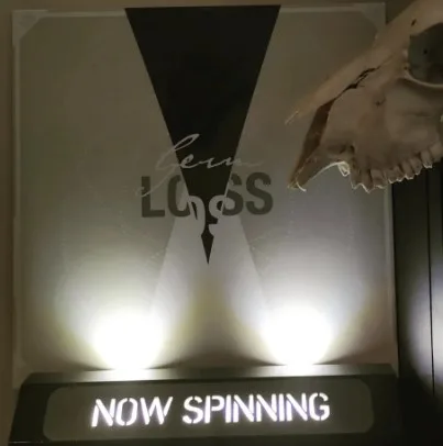 Girando (ahora); GERM – Loss (Eisenwald 2012), por Jonathan Pernía