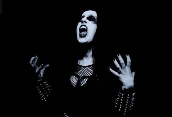  Blood Countess (Reino Unido)