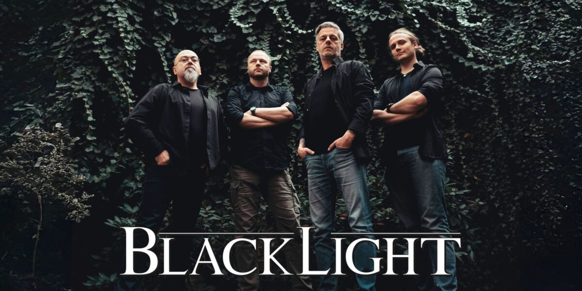BLACKLIGHT