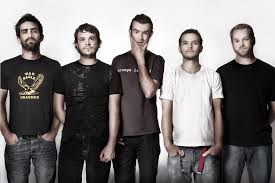 Sobre KARNIVOOL y New Day