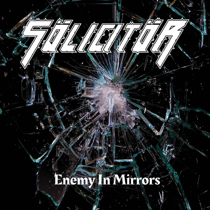 SÖLICITÖR anuncia su segundo álbum Enemy In Mirrors y presenta el tema Iron Wolves of War