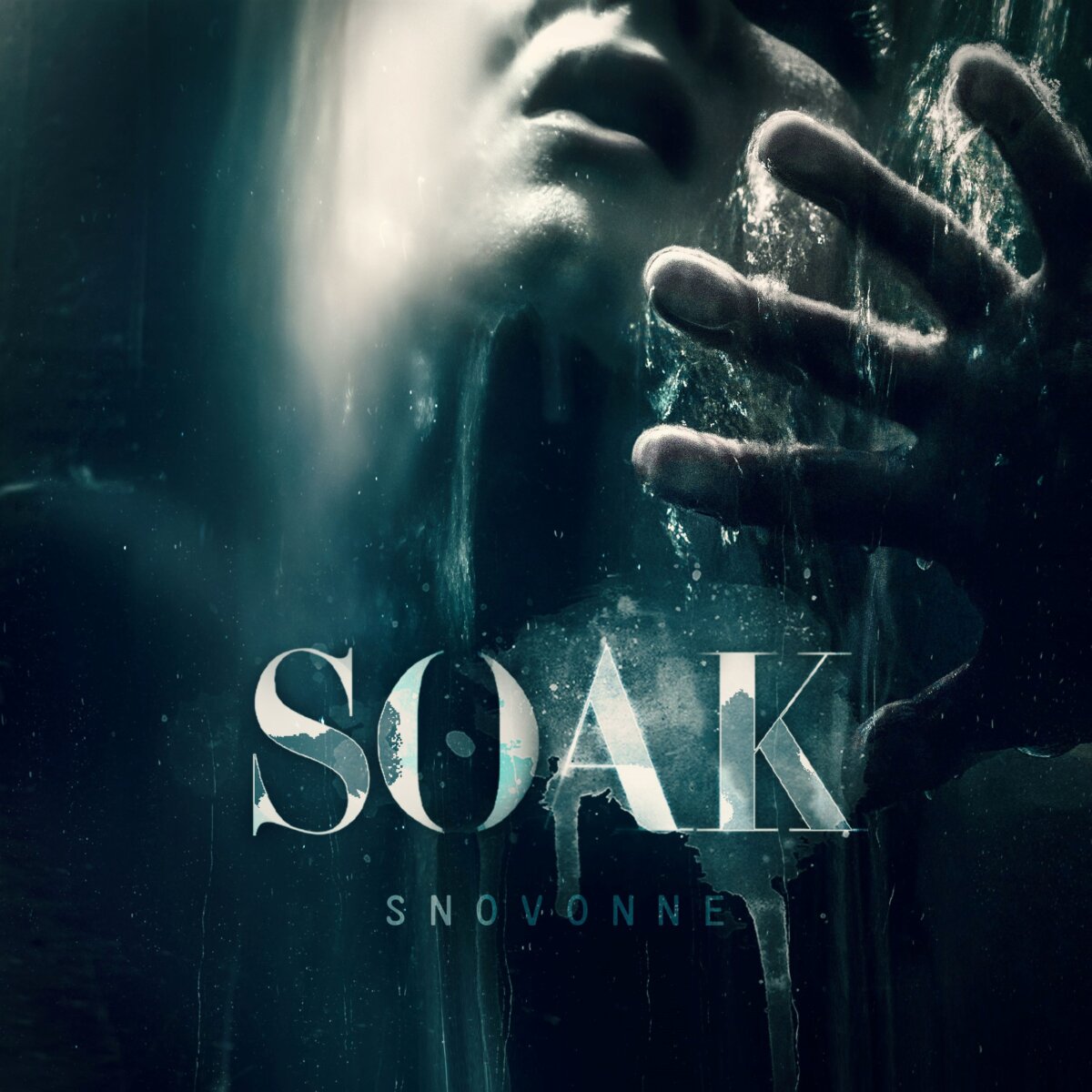 SNOVONNE regresa tras siete años con SOAK, un renacimiento sonoro y visual cargado de catarsis