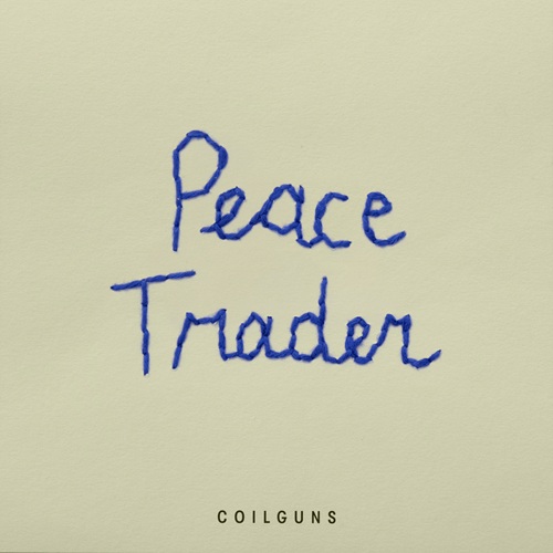 COILGUNS confronta la crisis de identidad suiza en su nuevo y abrasivo single Peace Trader