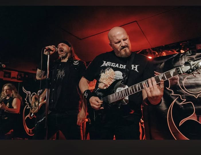 INTO ETERNITY anuncian la reedición en vinilo del 20º aniversario de “The Scattering of Ashes”, disponible el 26 de junio