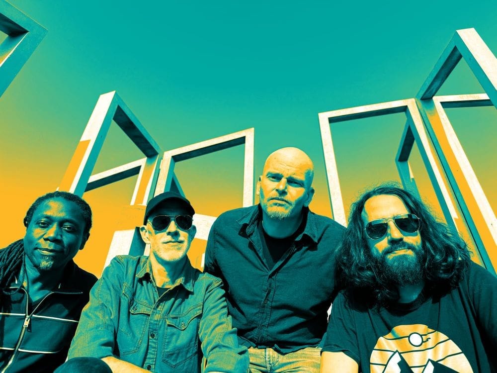 MOUNT TURMOIL publican su álbum debut “Peak Living”, una exploración del rock alternativo desde la intensidad al detalle