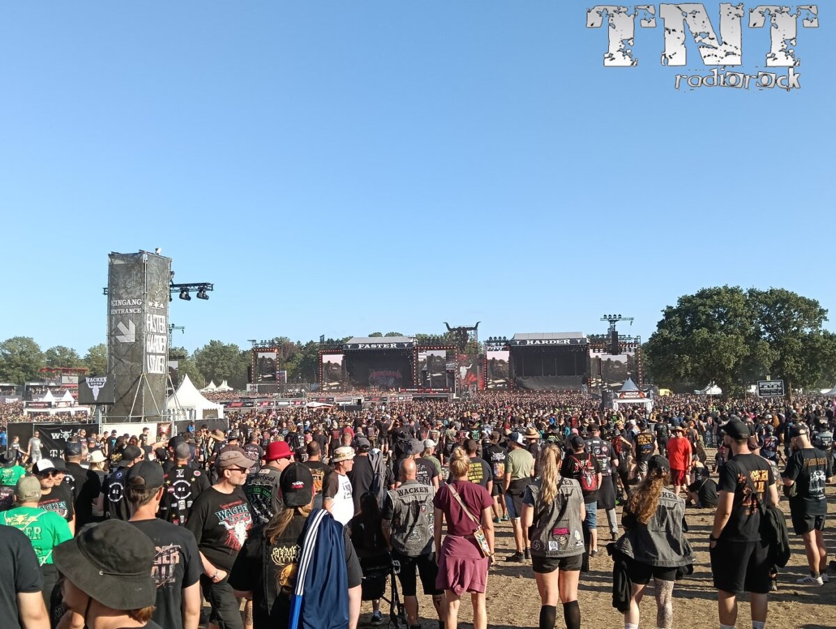MUNICIPAL WASTE Mister Virus PORTADA (Copiar)