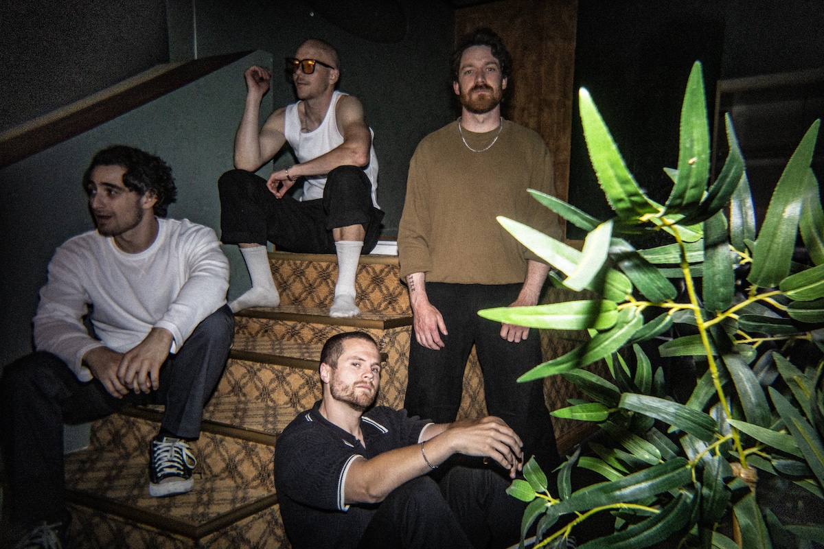 DEAD POET SOCIETY publican el single “Miami For The Weekend” como último adelanto de su nuevo álbum “Monarch”