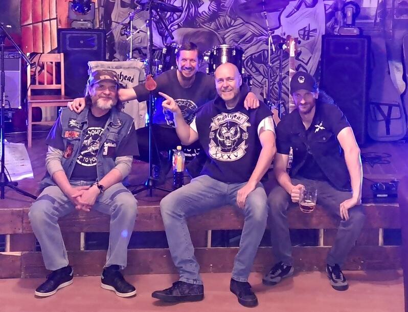 BALLSQUEEZER publican el álbum “Wall Of Death” y mantienen intacto su “Ball and Roll” más crudo